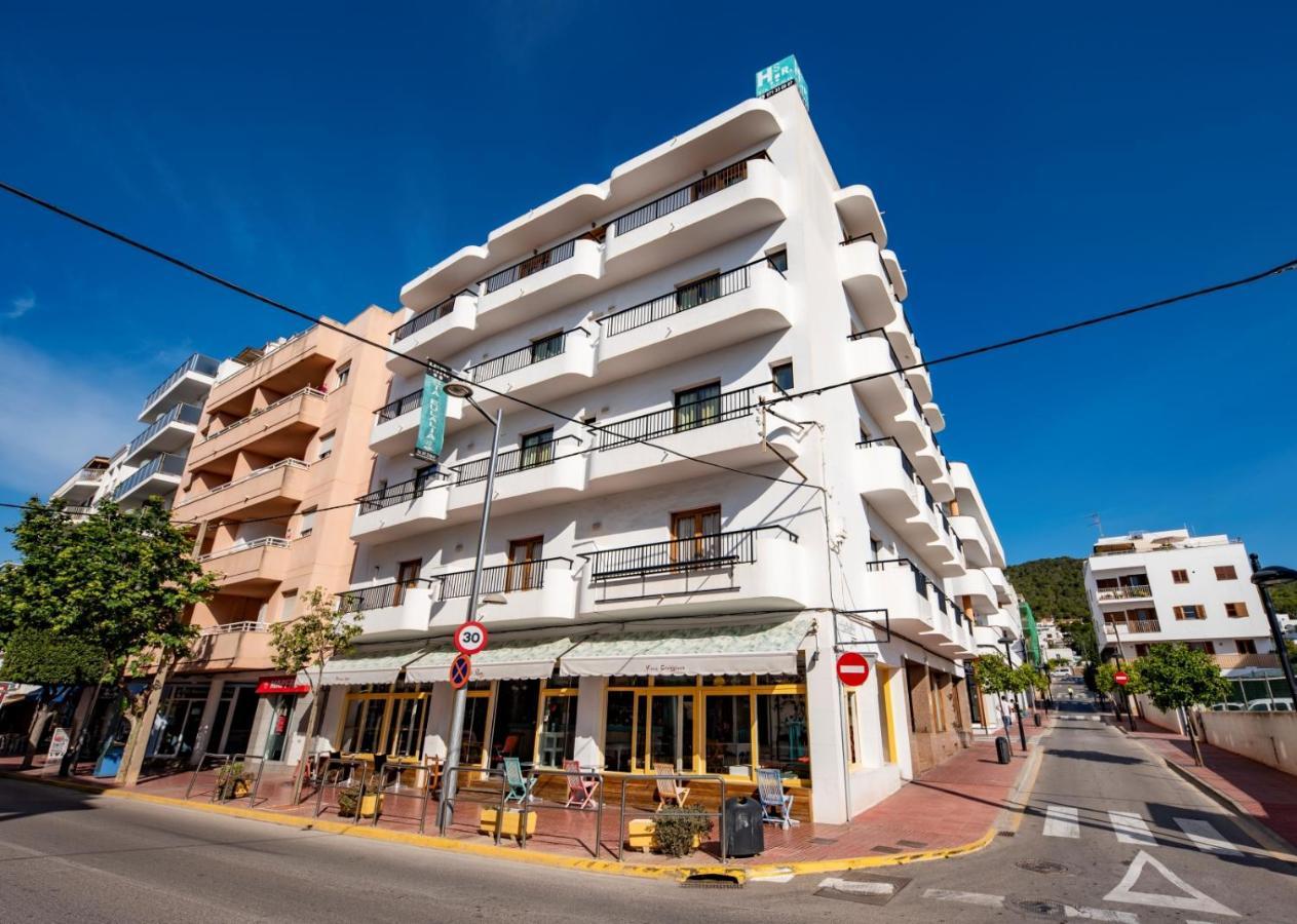 Hostal Y Apartamentos Santa Eulalia Санта-Еулалія-дель-Ріо Екстер'єр фото