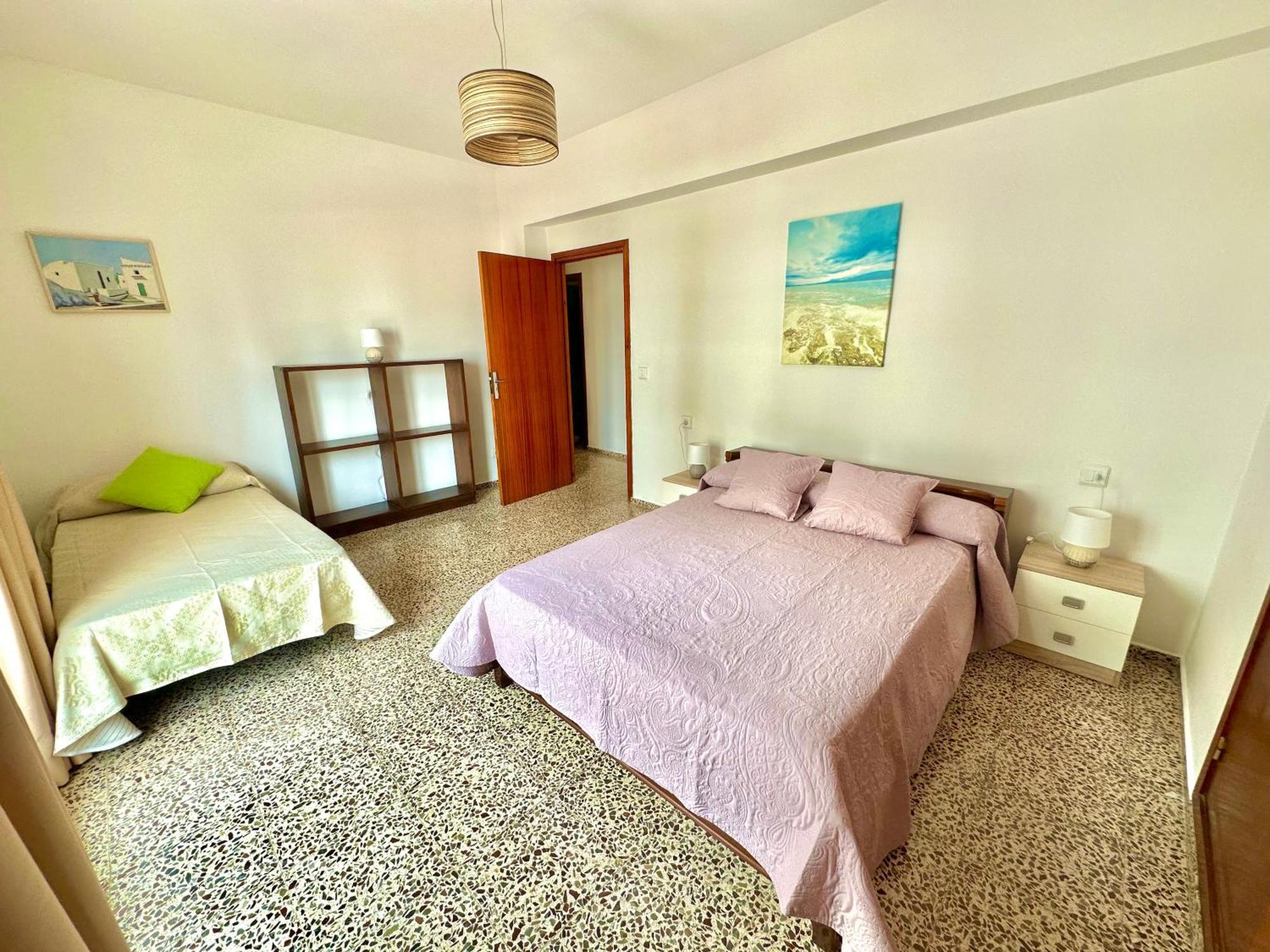 Hostal Y Apartamentos Santa Eulalia Санта-Еулалія-дель-Ріо Екстер'єр фото
