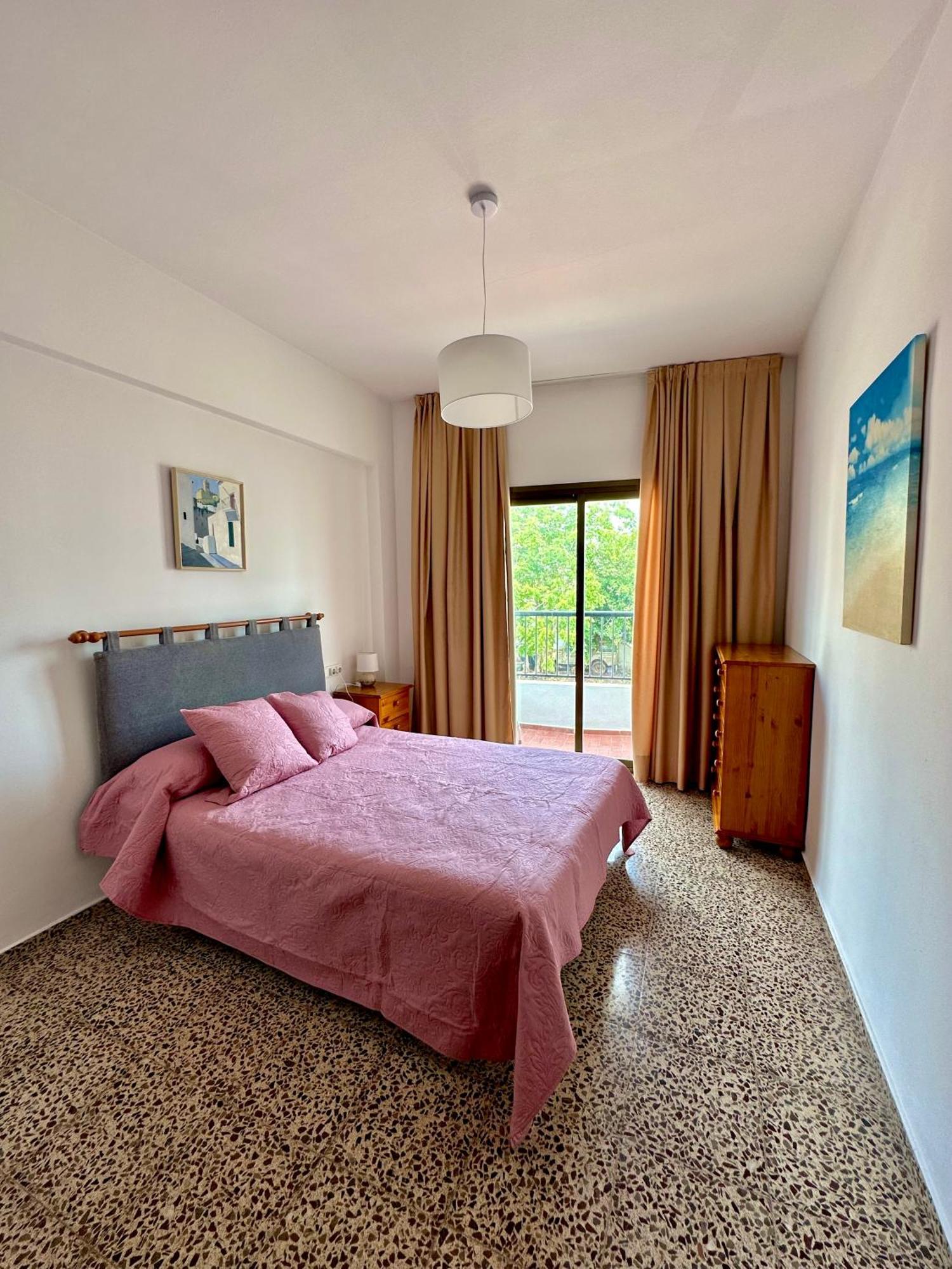 Hostal Y Apartamentos Santa Eulalia Санта-Еулалія-дель-Ріо Екстер'єр фото